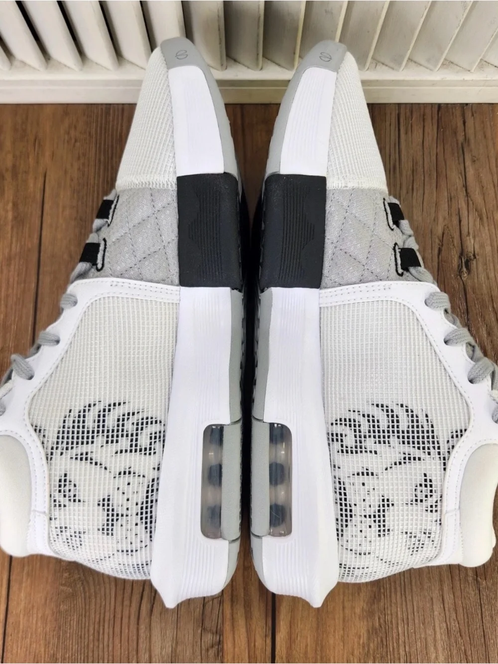 Nike LeBron James Witness VIII 8 White Light Smoke Grey FB2239-100 no lid